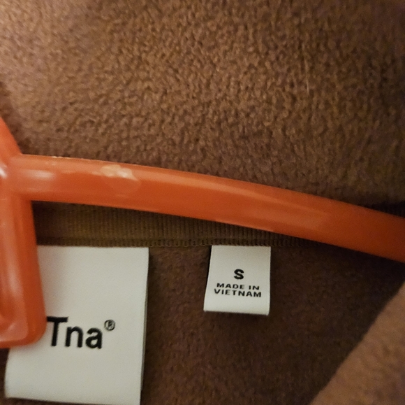 Aritzia Tna Snopolar Top - Picture 3 of 4